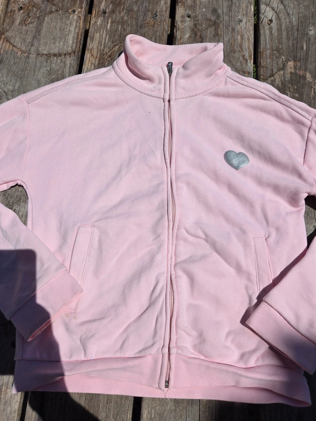 Sweat – photo 3
